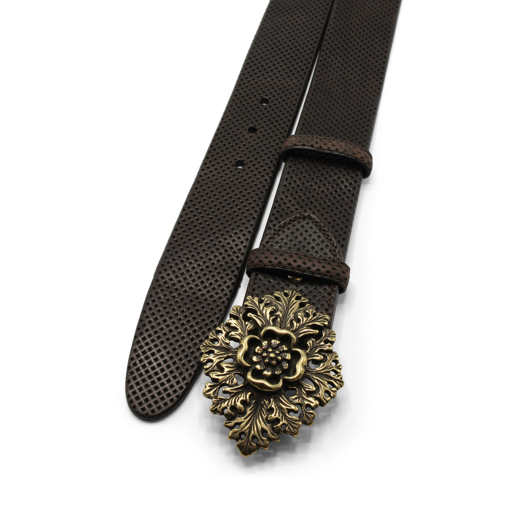 80's leather and metal gold belt, 3 store layers of leather, 5 metal flowers, flower hook closure, vintage belt